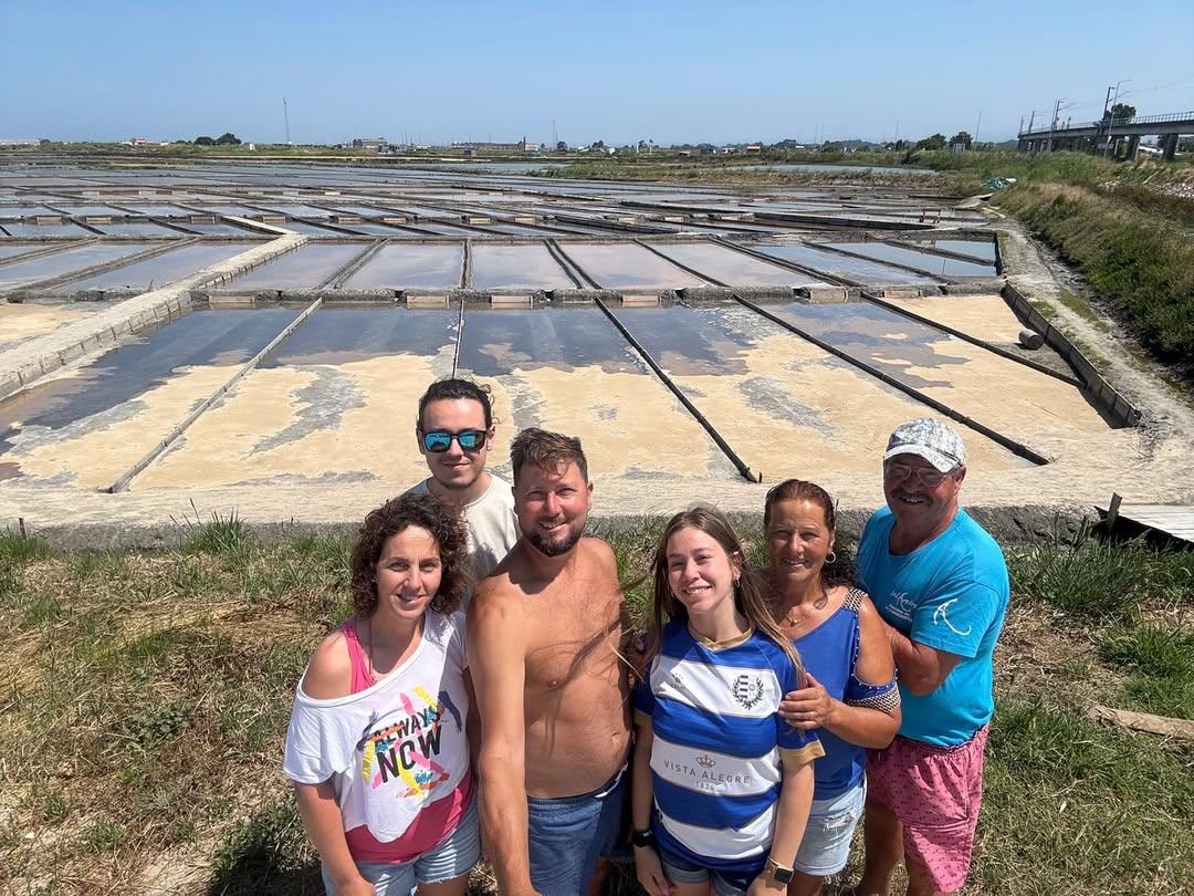 Família na salina